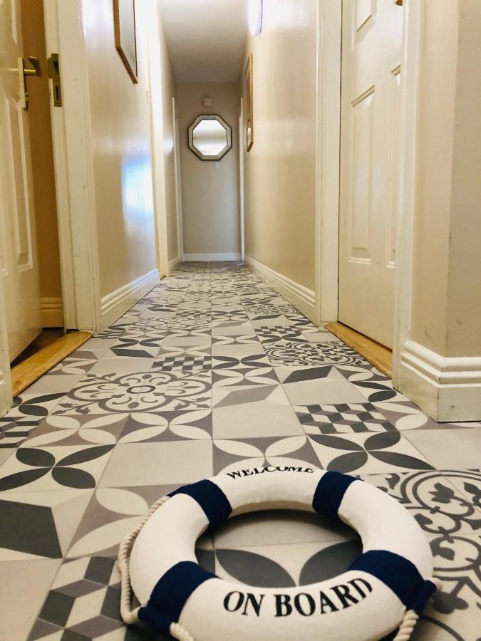 The Waterside Apartment 112 Harbour Mills 韦斯特波特 外观 照片